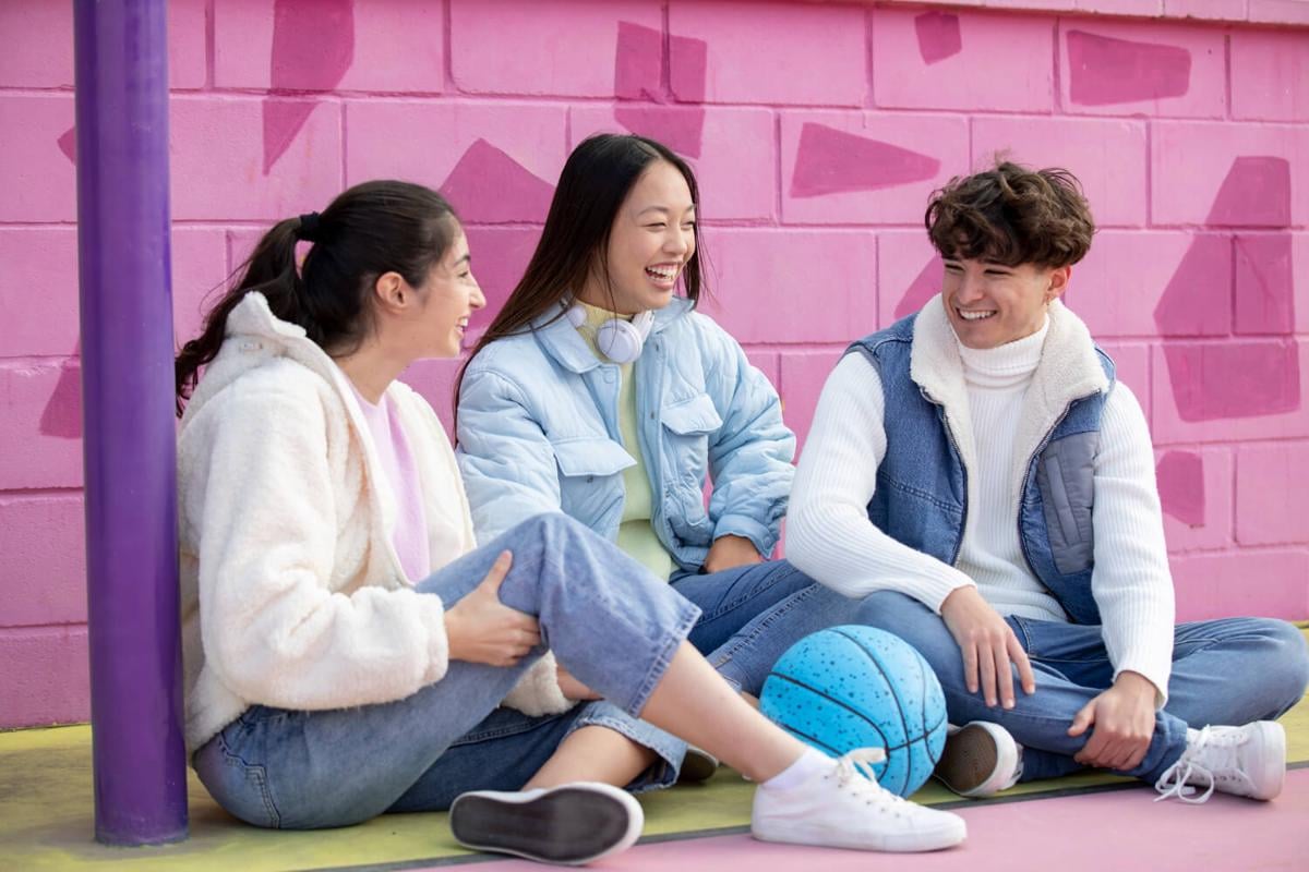 Kenapa "Bahasa Gen Z" Tidak Pernah Ada, dan Apa Artinya untuk Marketer