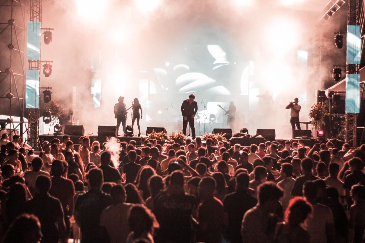 When Events Get Busier, Does Their Value Grow Too?